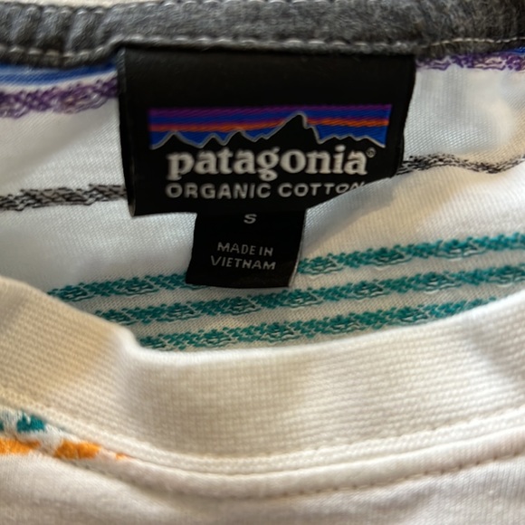 🔹 Patagonia organic Cotton Tee - Picture 3 of 3